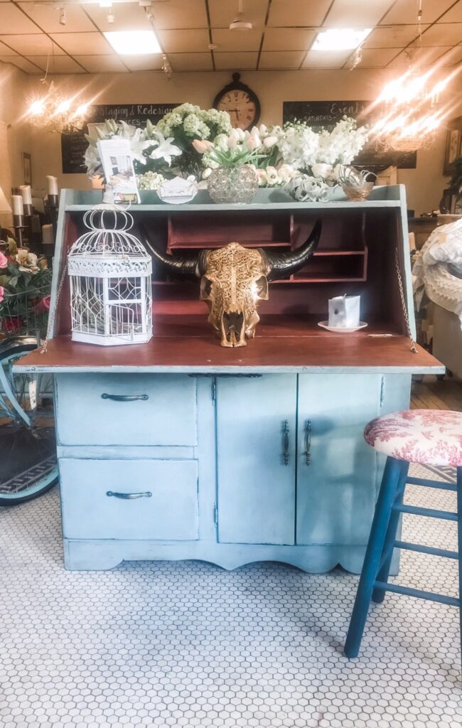 A classically designed desk brought back to life using Annie Sloan Chalk paint and wax. Beautiful results!